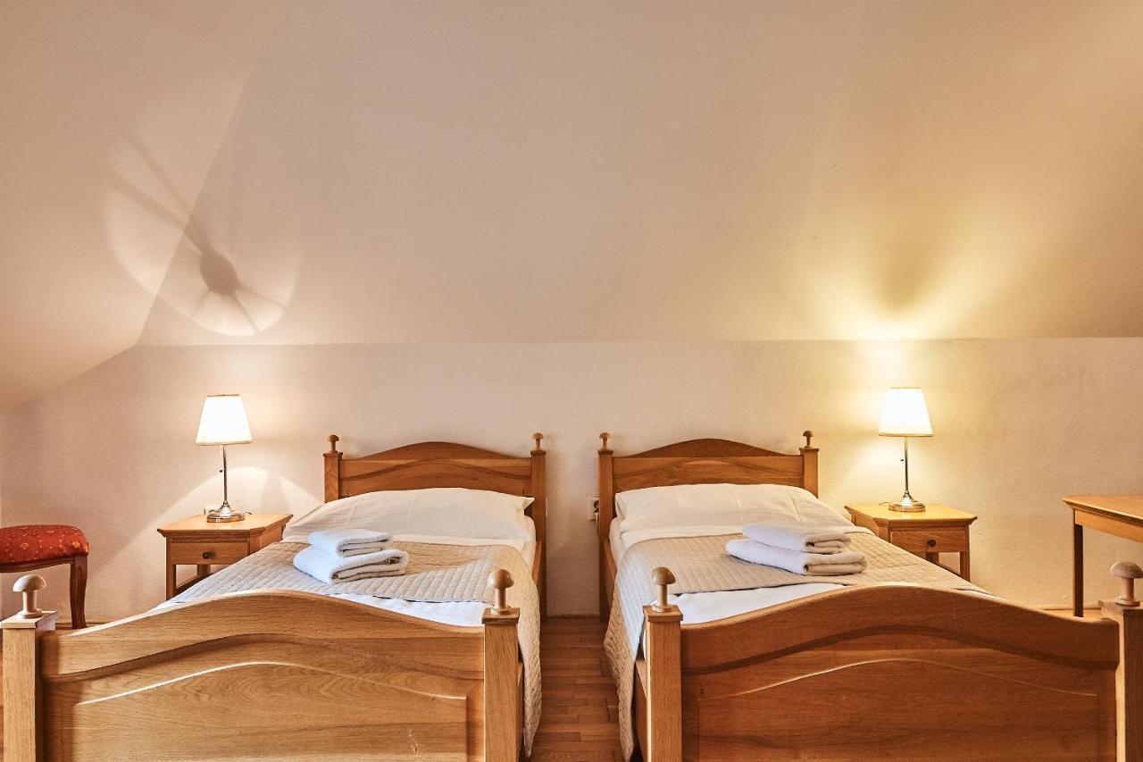 Hotel Salamander Banska Stiavnica Exterior photo