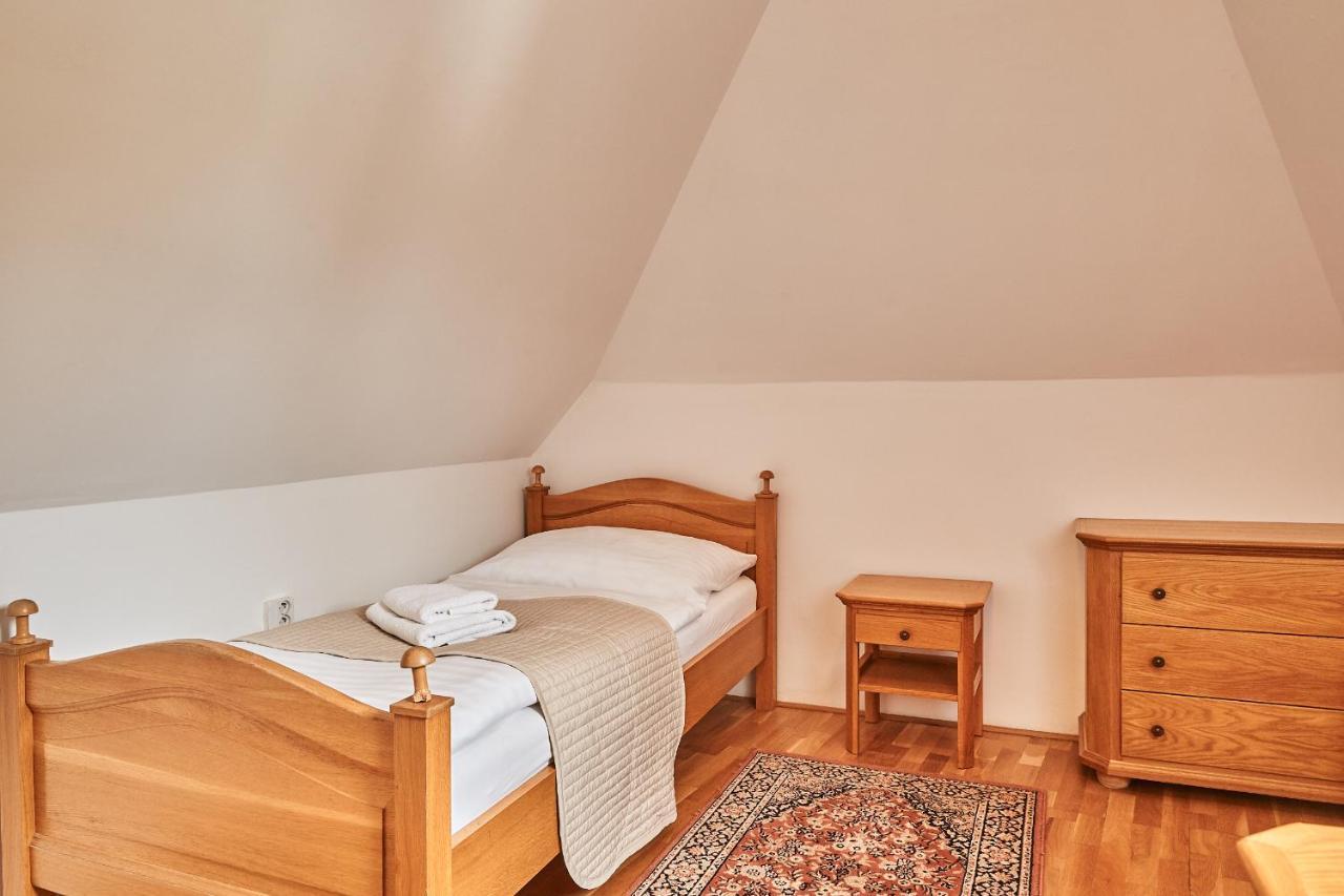 Hotel Salamander Banska Stiavnica Exterior photo